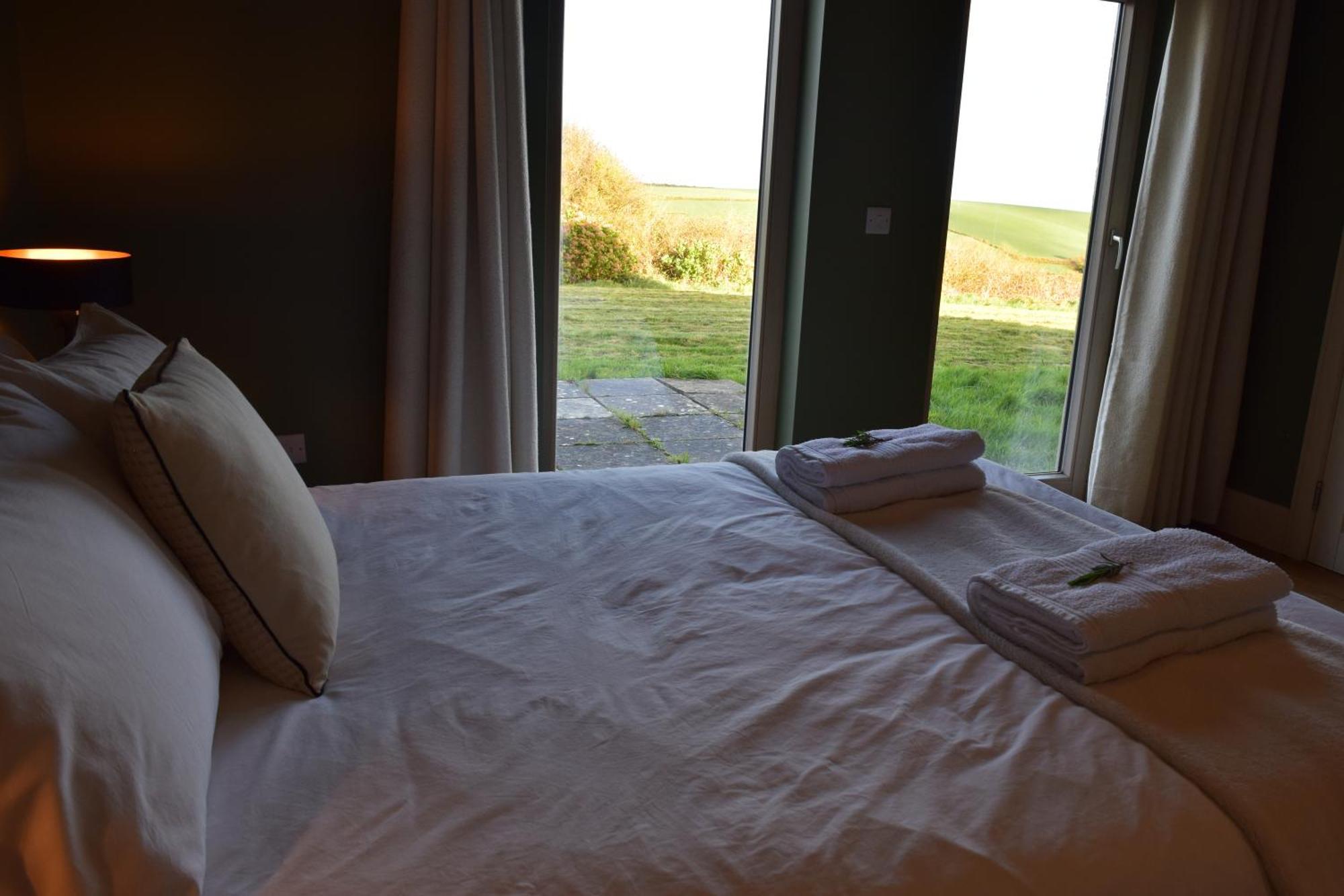 ダンガーバン Cedarblue Bed & Breakfast エクステリア 写真
